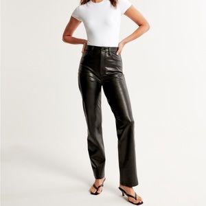Abercrombie and Fitch Vegan 90s Straight Pant